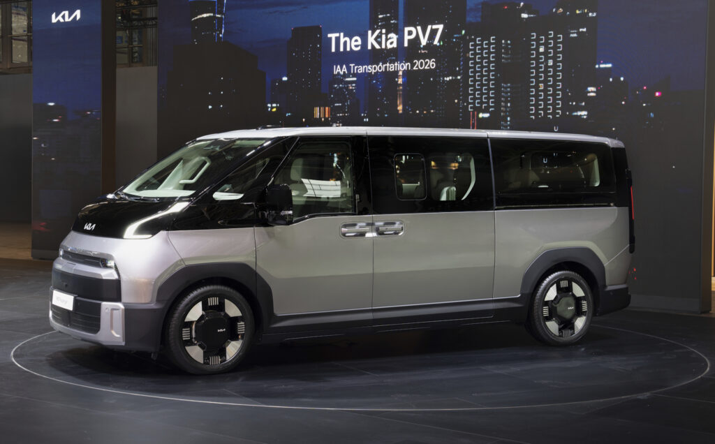 Kia PV7